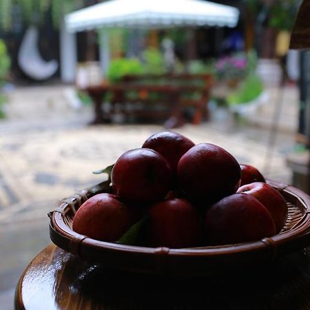 Lijiang Wangjia Courtyard Inn Lijiang (Yunnan) Exterior photo