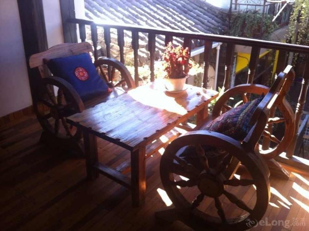 Lijiang Wangjia Courtyard Inn Lijiang (Yunnan) Exterior photo