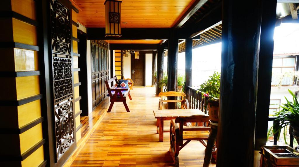 Lijiang Wangjia Courtyard Inn Lijiang (Yunnan) Exterior photo