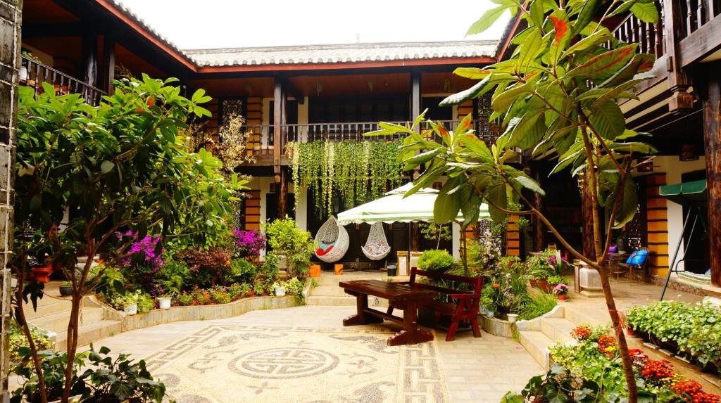 Lijiang Wangjia Courtyard Inn Lijiang (Yunnan) Exterior photo
