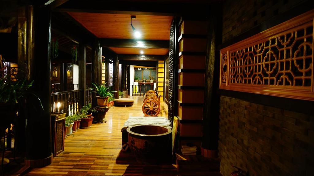 Lijiang Wangjia Courtyard Inn Lijiang (Yunnan) Exterior photo
